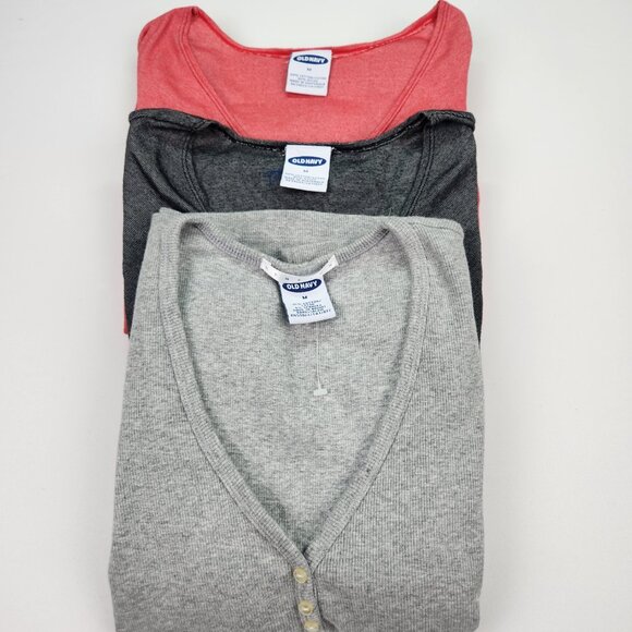 Bundle of 3 Old Navy Women's Long Sleeve Shirts Size M Cropped Casual LIke New - Picture 1 of 16